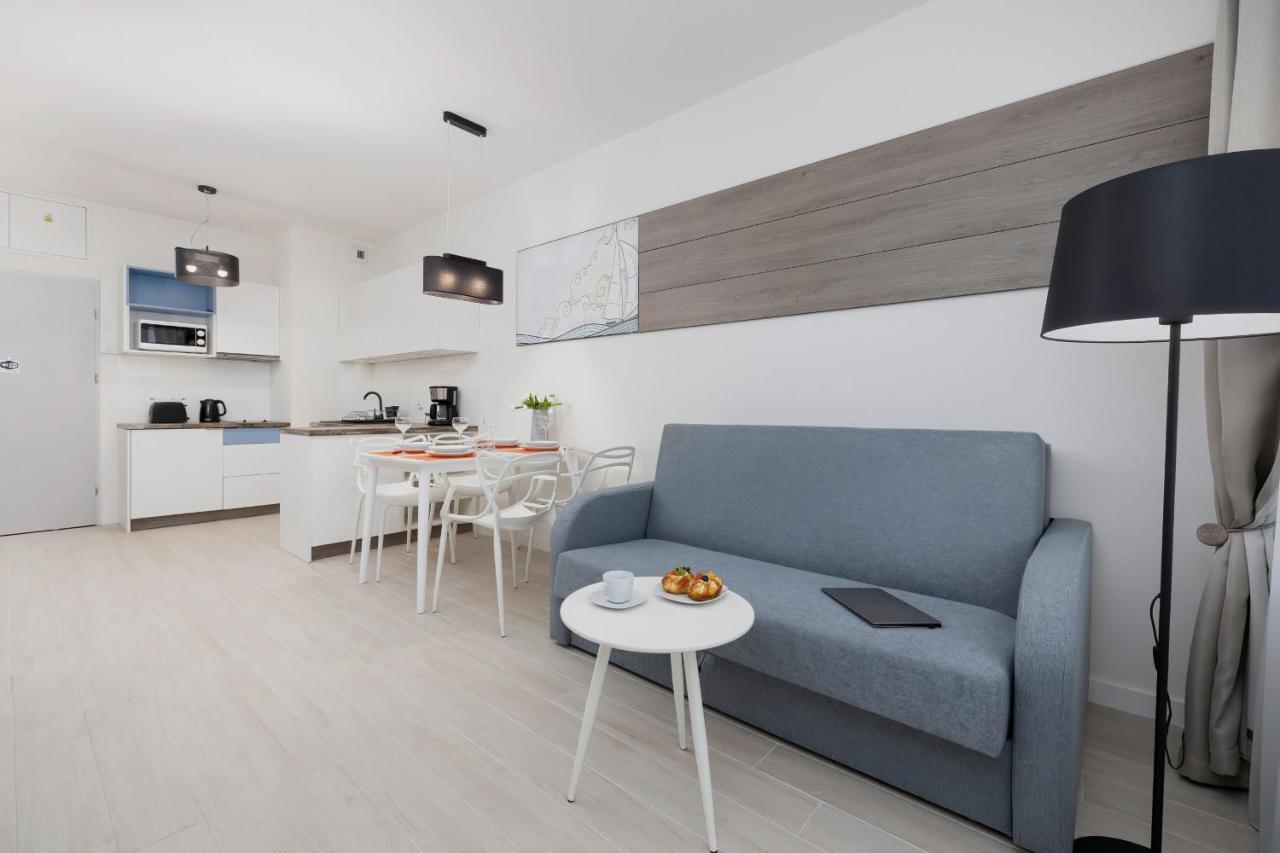 Apartamenty Aquamarina Onyx By Noclegi Renters Мендзыздрое Экстерьер фото